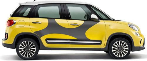 Fiat 500L trekking Drivers Sideview