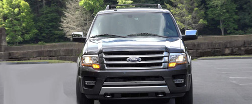 Full Front View of Expedition