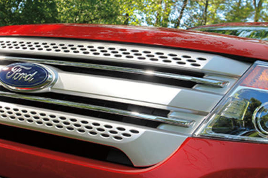 Explorer Grille View in Qatar