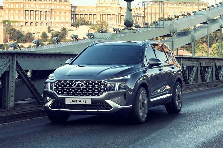 Grand Santa fe Front angle low view