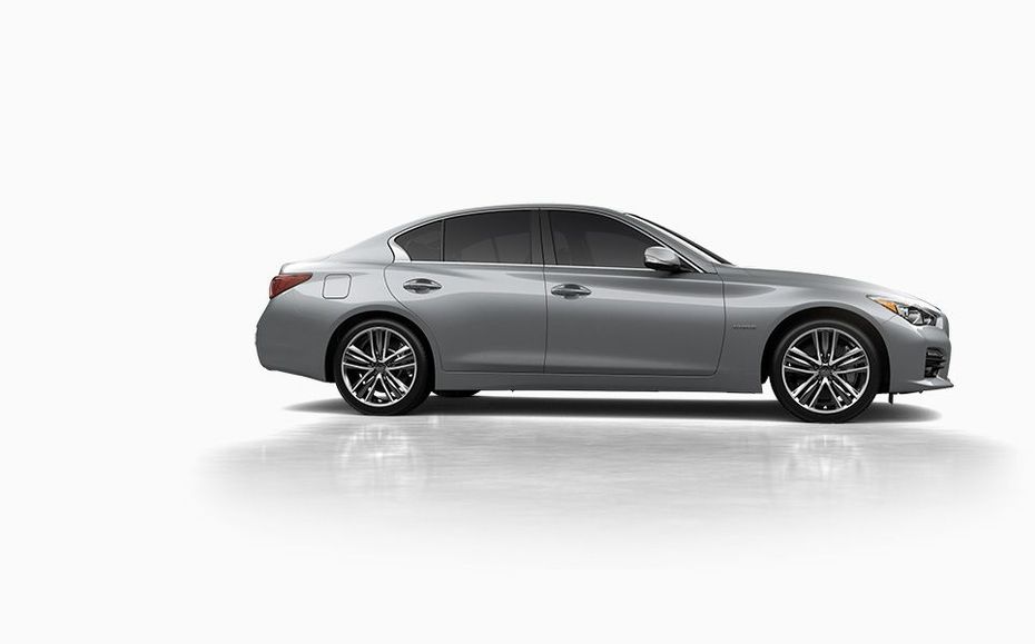 Infiniti Q50 Drivers Sideview