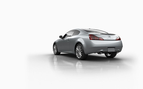 Rear Cross Side View of Infiniti Q60 Coupe