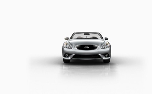 Full Front View of Q60 Convertible