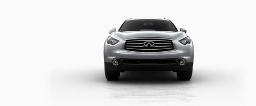 Full Front View of QX70