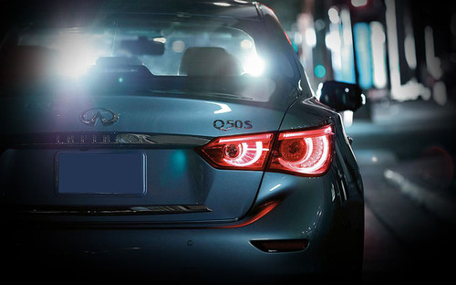 Q50S Hybrid Tail light
