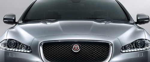 XJ Luxury SWB Grille View