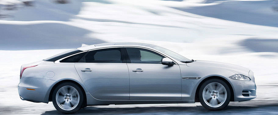 Jaguar XJ Supersport LWB Drivers Sideview Jaguar XJ Supersport LWB Drivers Sideview