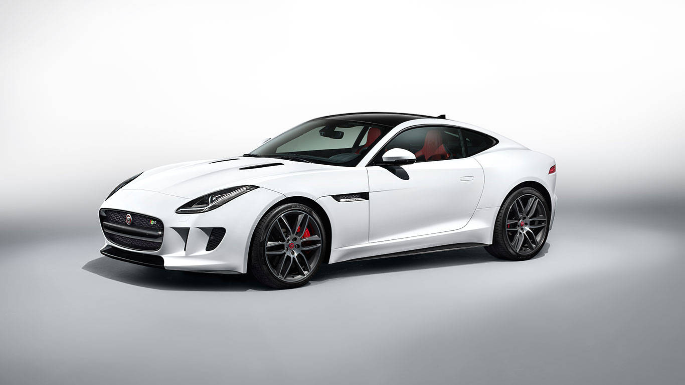 Jaguar F-Type R Coupe Front Side View Jaguar F-Type R Coupe Front Side View