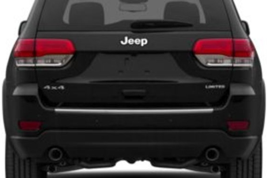 Full Rear View of Jeep Grand Cherokee in Qatar