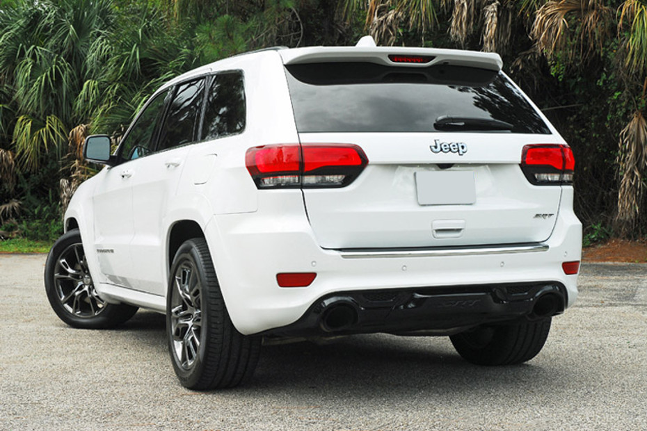 Rear Cross Side View of Jeep Grand Cherokee SRT in Qatar