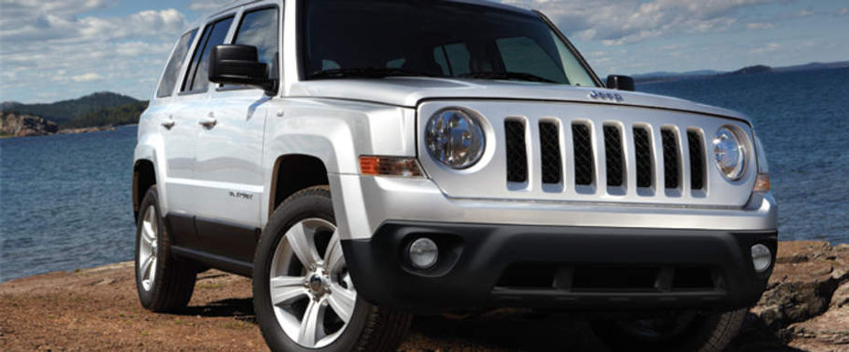 Jeep Patriot Front Medium View