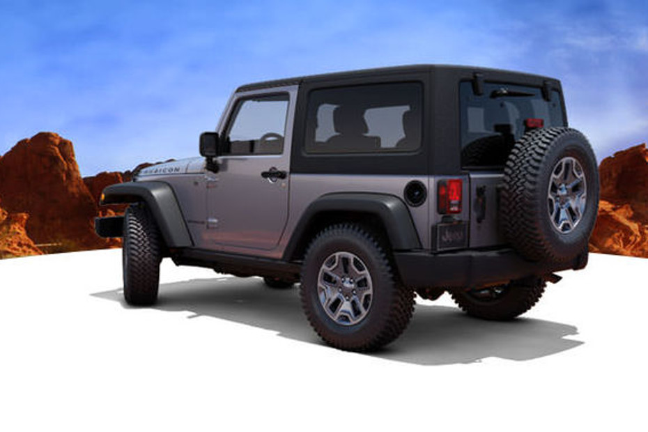 Rear Cross Side View of Jeep Wrangler in Qatar