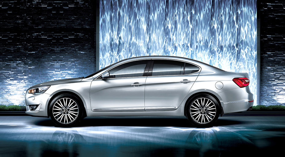 Cadenza Side view