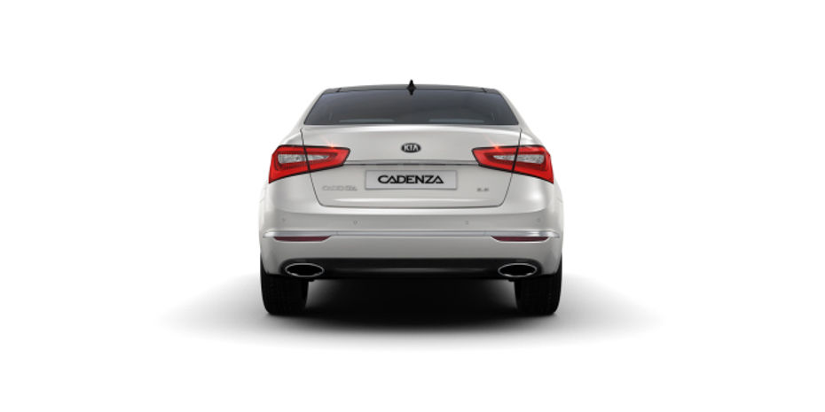 Full Rear View of KIA Cadenza