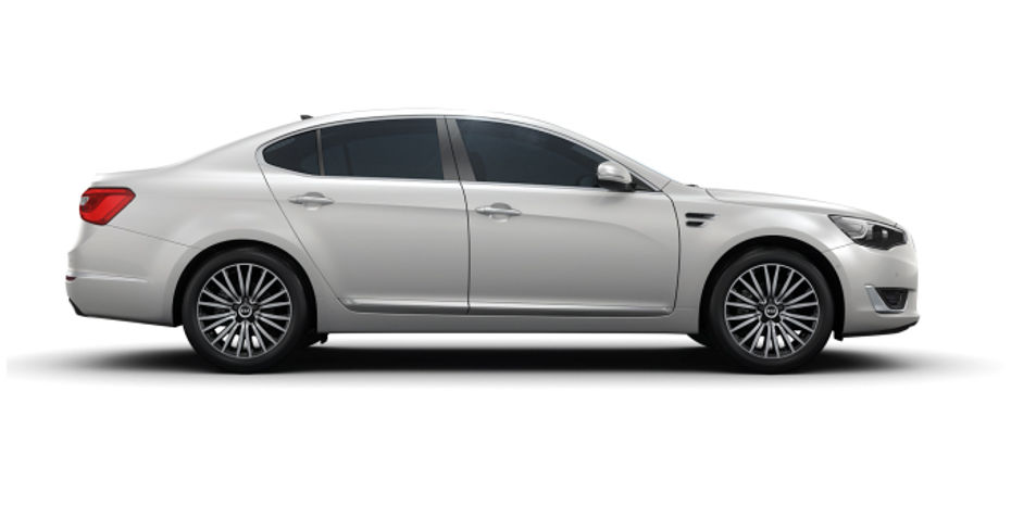 KIA Cadenza Drivers Sideview