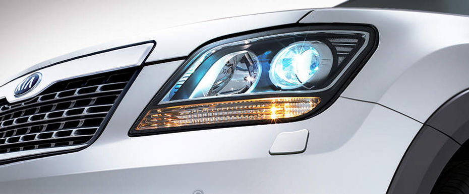 Mohave Headlight