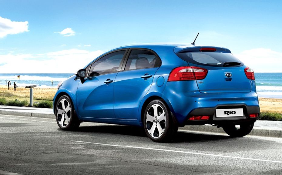 Discontinued KIA RIO 5 Door Features & Specs
