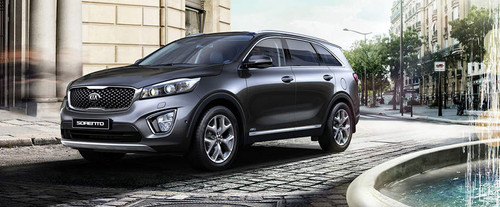 KIA Sorento Front Side View