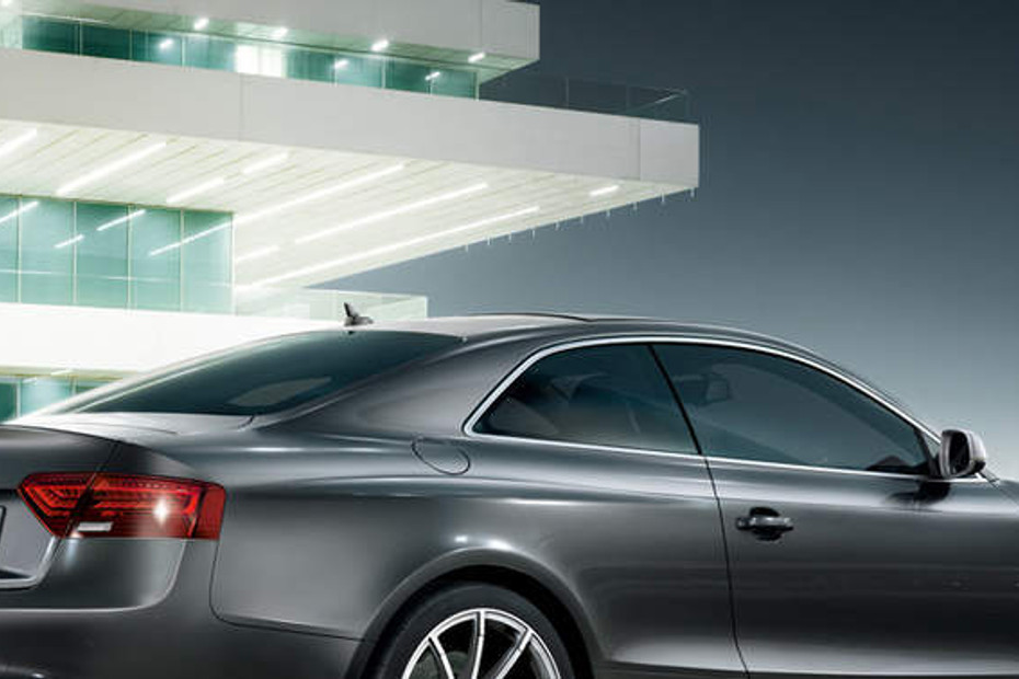 RS5 Coupe Rear angle view in Qatar