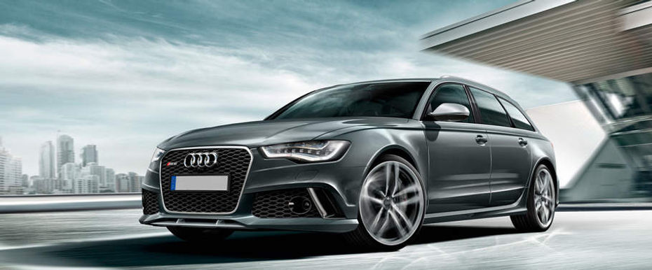 Audi RS6 Avant Side Medium View