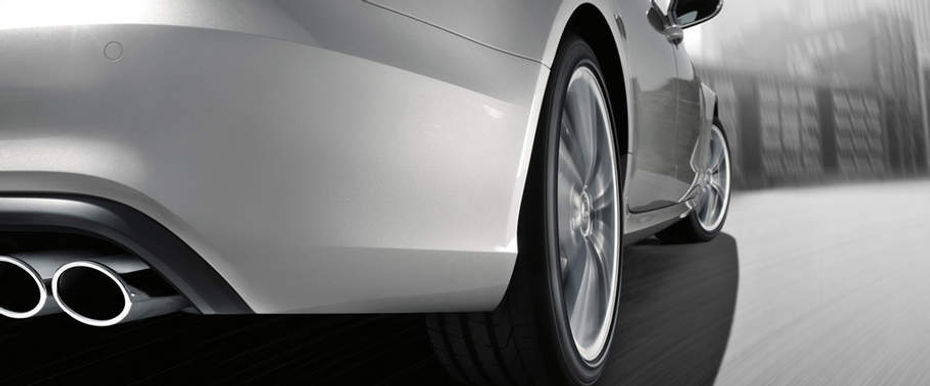 Exhaust Pipe of Audi S6 Technische Daten und Anleitungen