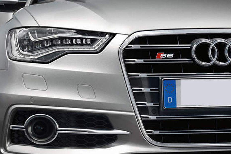 S6 Technische Daten und Anleitungen Headlight in Qatar