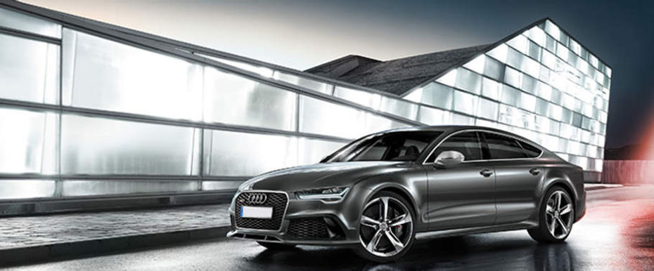 RS 7 Front angle low view