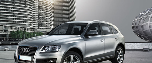 Audi Q5 Front Angle High View