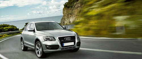 Audi Q5 Front Medium View