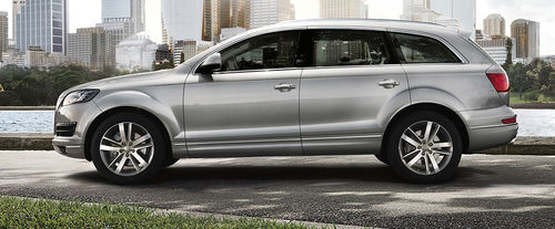 Q7 Side view