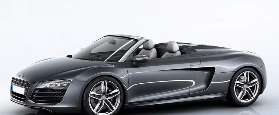 R8 Spyder Front angle low view R8 Spyder Front angle low view