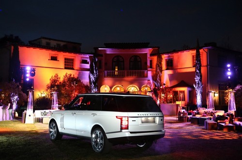 Rear Cross Side View of Land Rover Range Rover