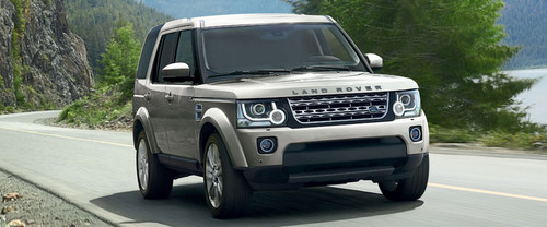Land Rover LR4 Front Medium View