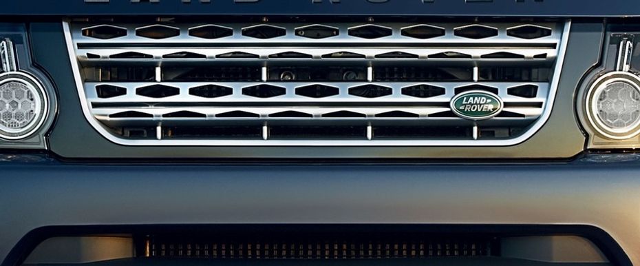 LR4 Grille View