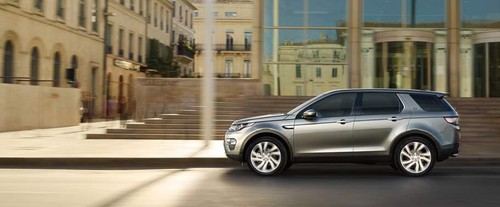 Discovery Sport Side view