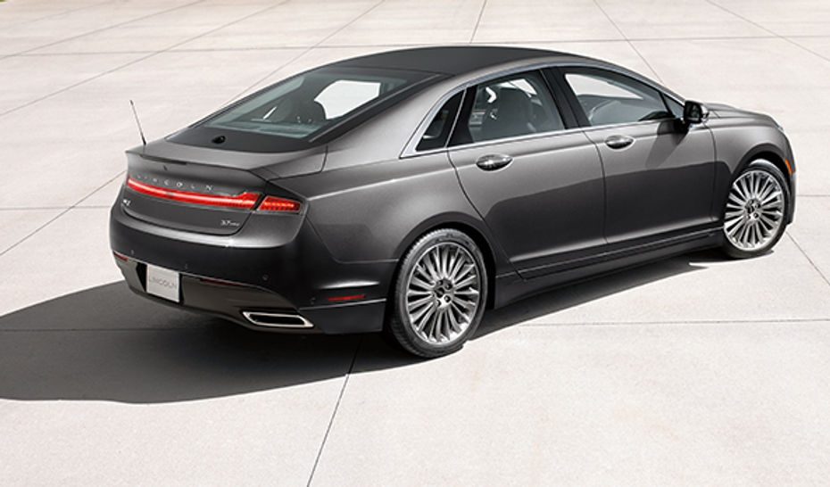 MKZ Rear angle view