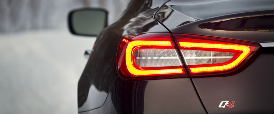 Quattroporte Tail light