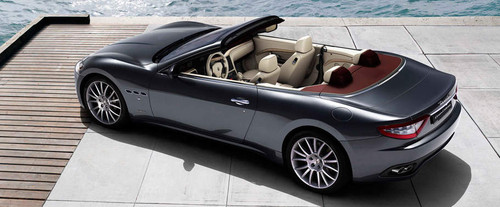 Rear Cross Side View of Maserati Grancabrio