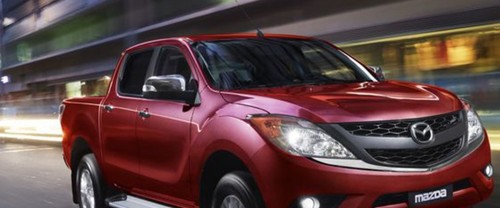 Mazda BT-50 Front Medium View