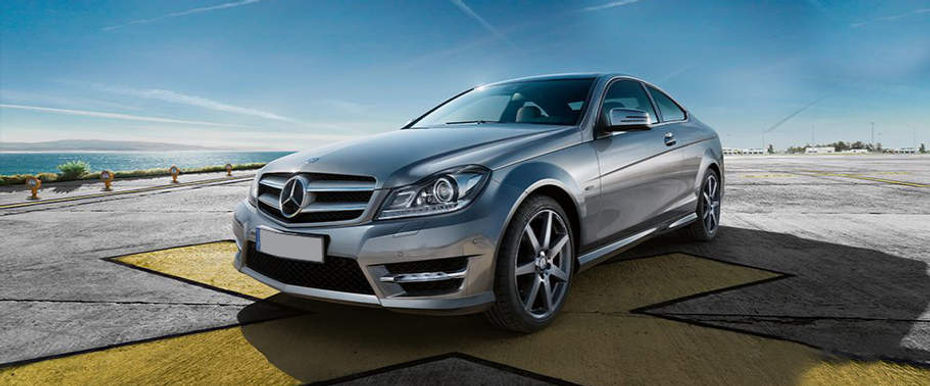 Mercedes-Benz C Class Coupe Front Cross Side View