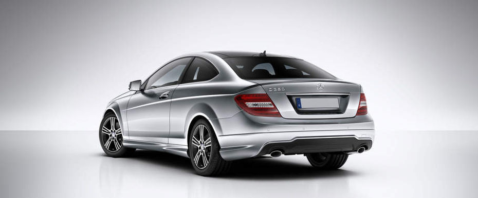 Rear Cross Side View of Mercedes-Benz C Class Coupe