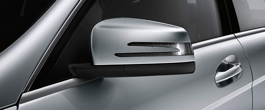 Mercedes-Benz C Class Coupe Drivers Side Mirror Front Angle