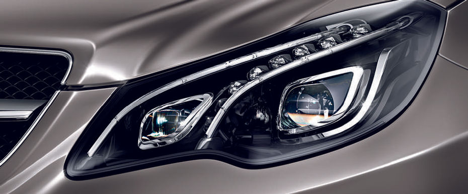 E Class Sedan Headlight