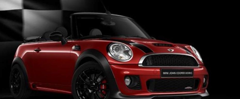 MINI Cabrio Front Medium View