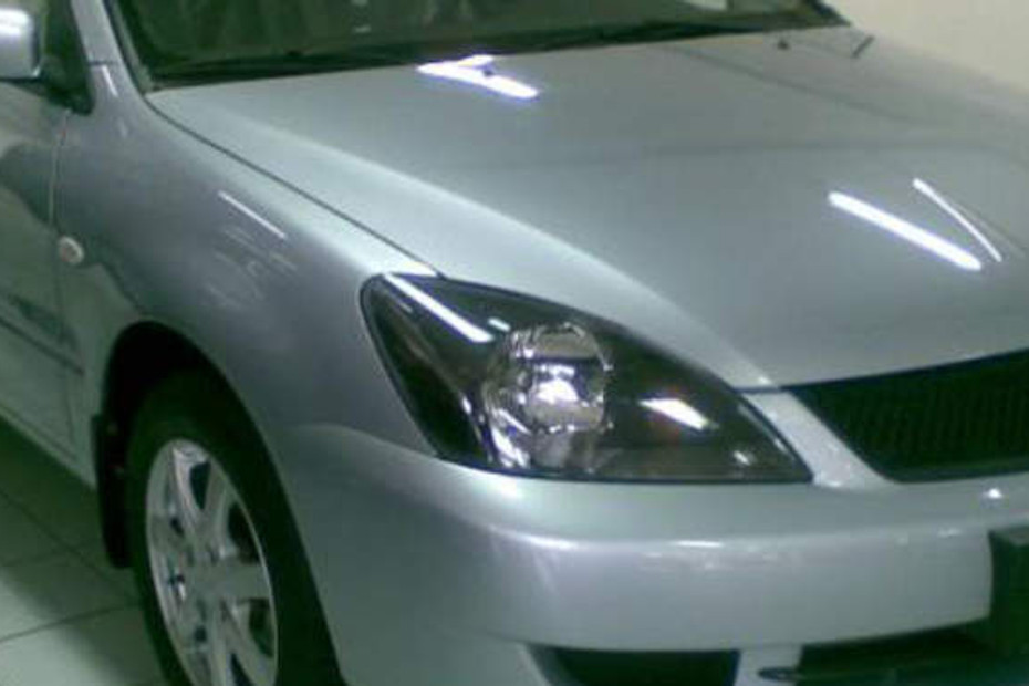 Mitsubishi Lancer Front Medium View in Qatar