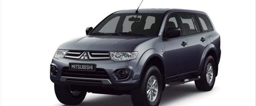 Pajero Sports Front angle low view