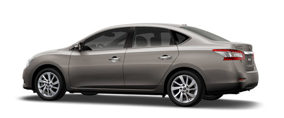 Rear Cross Side View of Nissan Sentra