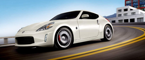 Nissan 370Z Coupe Front Side View