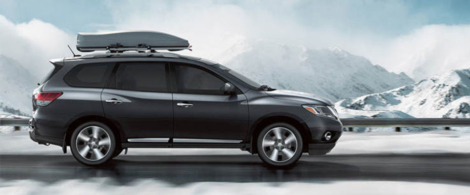 Nissan Pathfinder Drivers Sideview