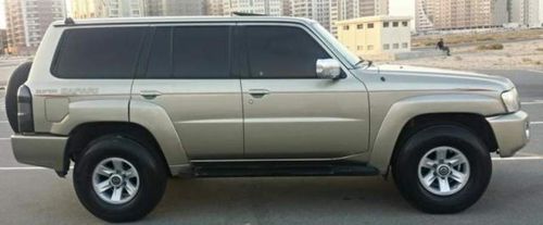 Nissan Patrol Drivers Sideview